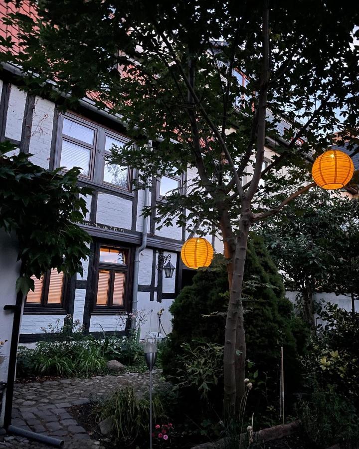 Ferienwohnungen An Der Blasiikirche Quedlinburg Bagian luar foto